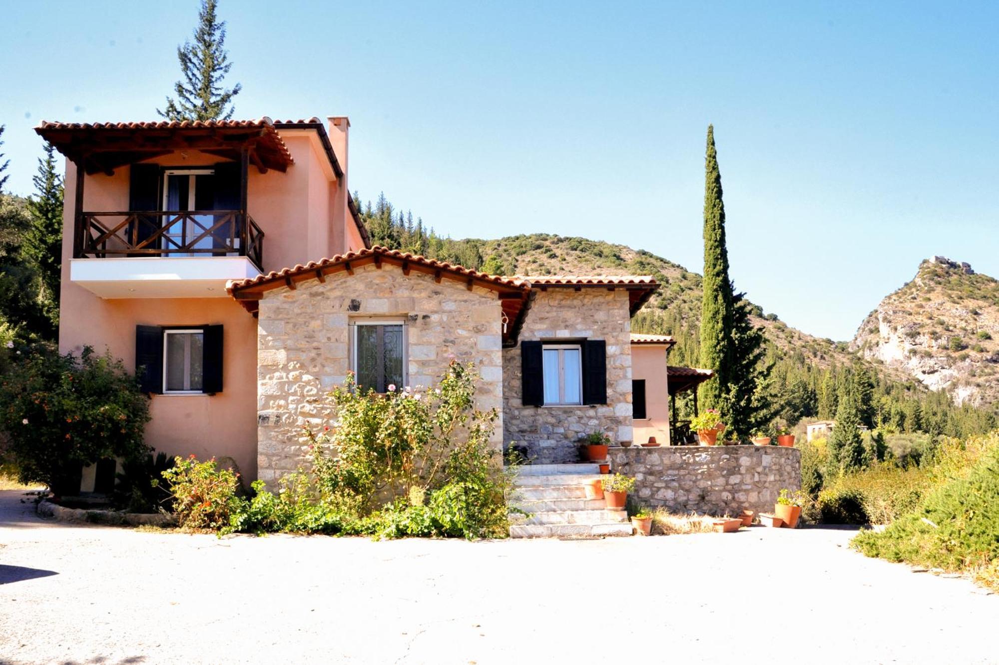 Aesthetic Delight - Stone Villa In Mystras Eksteriør bilde